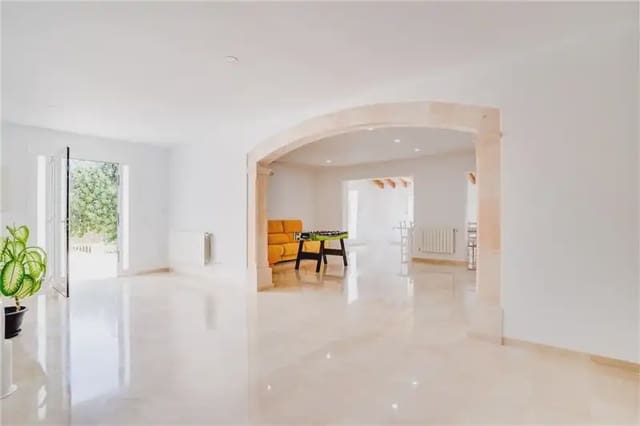 4 bedroom Villa for sale in Esporles with pool garage - € 1,575,000 (Ref: 9893304)