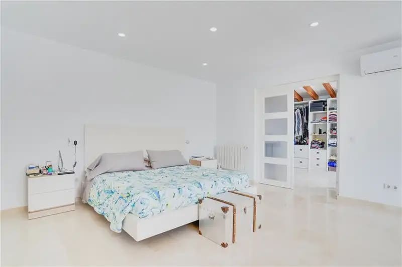 4 bedroom Villa for sale in Esporles with pool garage - € 1,575,000 (Ref: 9893304)