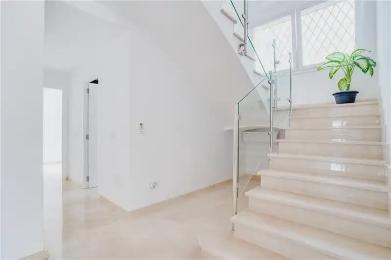 4 bedroom Villa for sale in Esporles with pool garage - € 1,575,000 (Ref: 9893304)