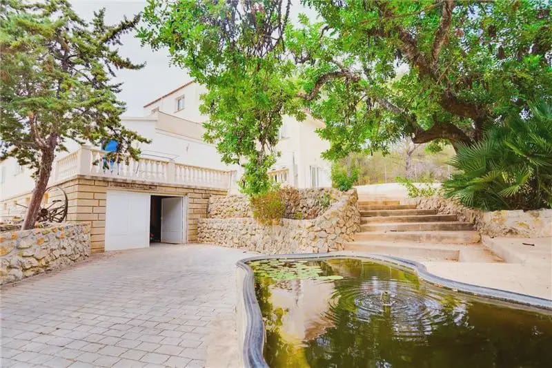 4 bedroom Villa for sale in Esporles with pool garage - € 1,575,000 (Ref: 9893304)