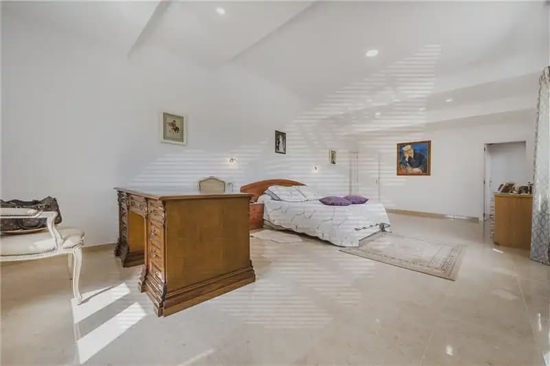 5 Zimmer Finca/Landgut zu verkaufen in Son Ferriol mit Garage - 2.800.000 € (Ref: 9893307)