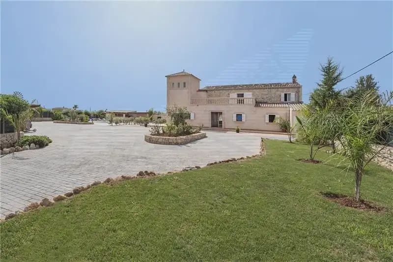5 Zimmer Finca/Landgut zu verkaufen in Son Ferriol mit Garage - 2.800.000 € (Ref: 9893307)