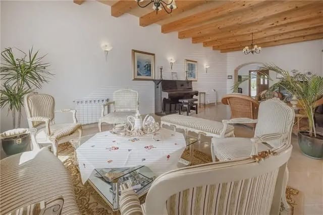 5 makuuhuone Maalaistalo myytävänä paikassa Son Ferriol, Palma de Mallorca mukana 
autotalli - 2 800 000 € (Ref: 9893307)