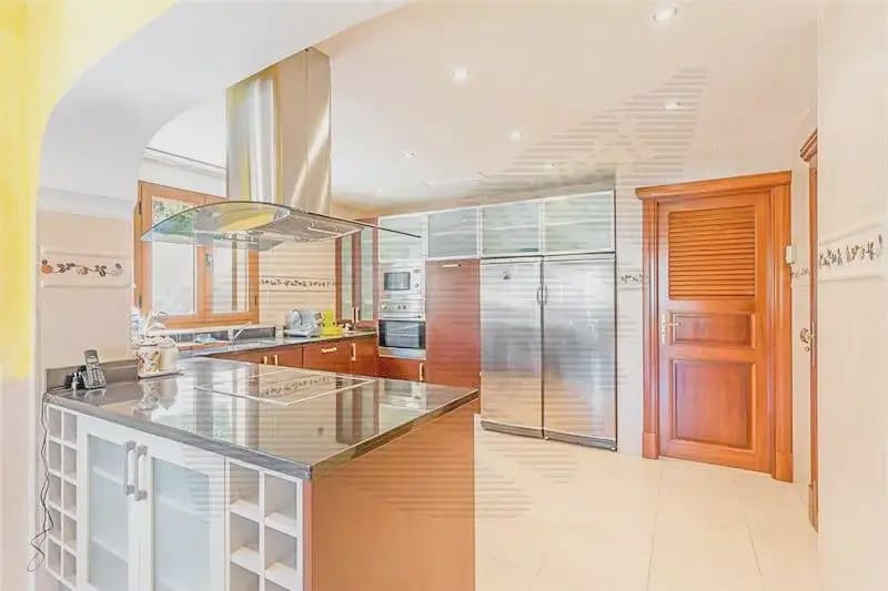 6 bedroom Villa for sale in Palma de Mallorca with pool garage - € 3,500,000 (Ref: 9893308)