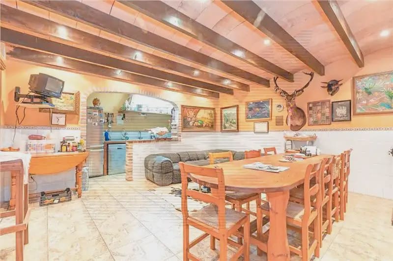 6 bedroom Villa for sale in Palma de Mallorca with pool garage - € 3,500,000 (Ref: 9893308)