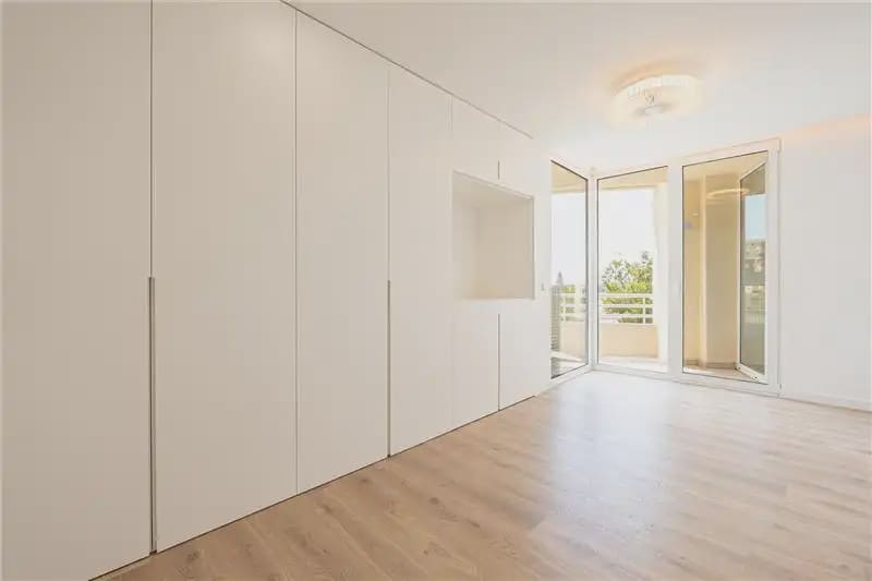 3 bedroom Flat for sale in Palma de Mallorca with pool garage - € 1,550,000 (Ref: 9893309)
