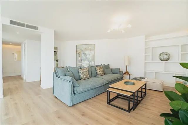 3 bedroom Flat for sale in El Terreno, Palma de Mallorca with pool garage - € 1,550,000 (Ref: 9893309)