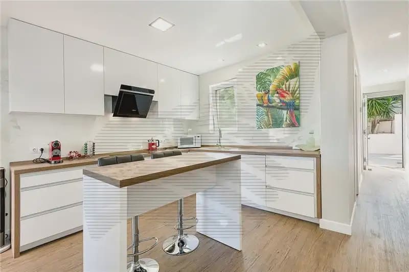 4 bedroom Villa for sale in Calvia with pool - € 3,290,000 (Ref: 9893310)