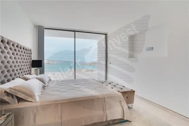 5 soverom Villa til salgs i Calvia med svømmebasseng garasje - € 12 600 000 (Ref: 9893311)