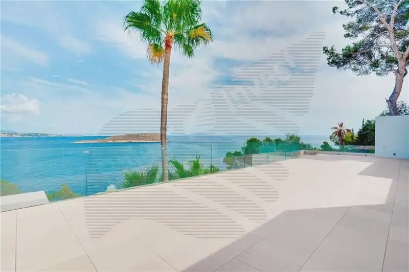 5 soverom Villa til salgs i Calvia med svømmebasseng garasje - € 12 600 000 (Ref: 9893311)