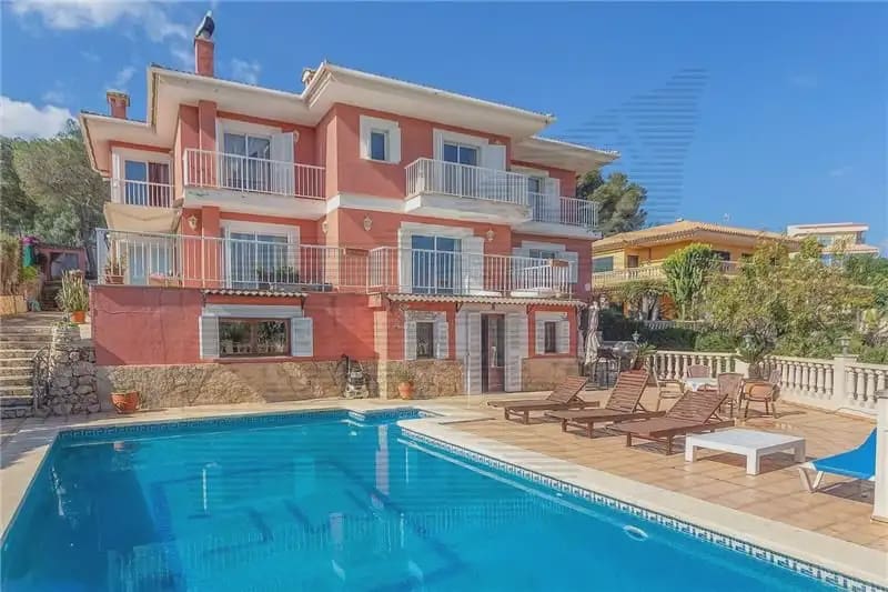 5 sovrum Villa till salu i Palmanova med pool garage - 2 995 000 € (Ref: 9893316)