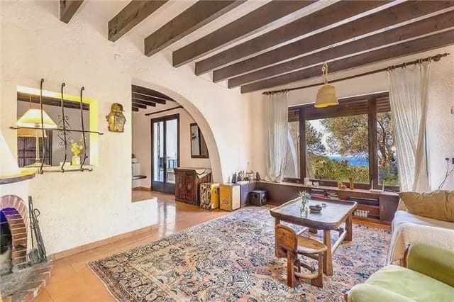 3 sypialnia Finka/Dom wiejski na sprzedaż w Deià z basenem garażem - 1 500 000 € (Ref: 9893326)