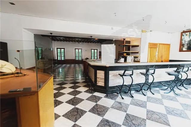 5 bedroom Townhouse for sale in Campanet - € 560,000 (Ref: 9893327)