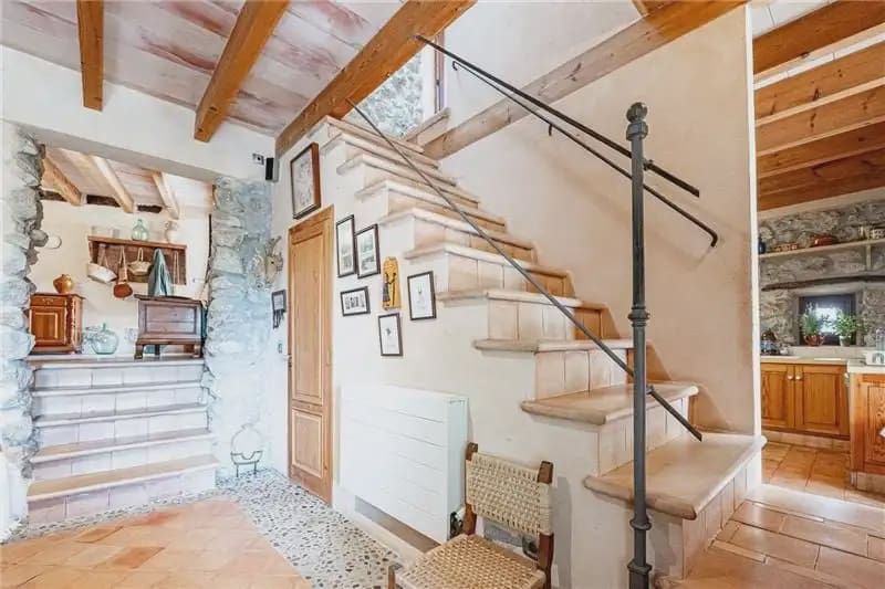 2 bedroom Villa for sale in Andratx with garage - € 790,000 (Ref: 9893329)