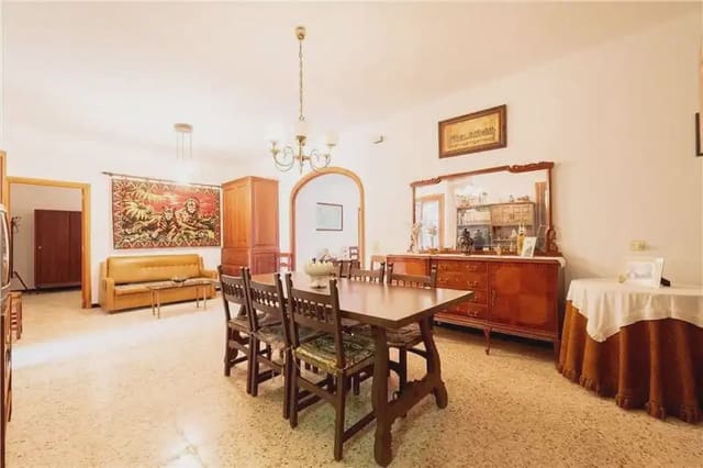 4 bedroom Finca/Country House for sale in Petra - € 419,000 (Ref: 9893331)