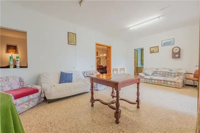 4 bedroom Finca/Country House for sale in Petra - € 419,000 (Ref: 9893331)