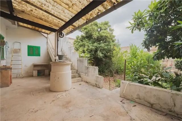 4 bedroom Finca/Country House for sale in Petra - € 419,000 (Ref: 9893331)