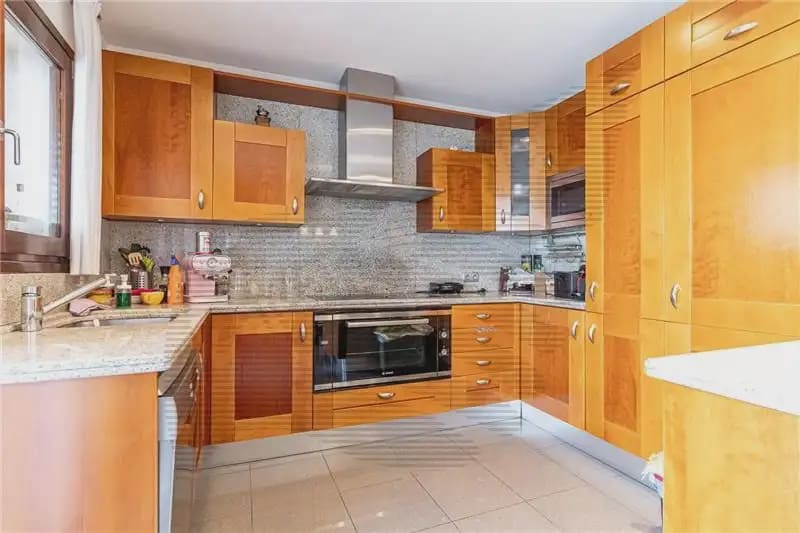 Chalet de 4 habitaciones en Palma de Mallorca en venta con garaje - 1.750.000 € (Ref: 9893334)