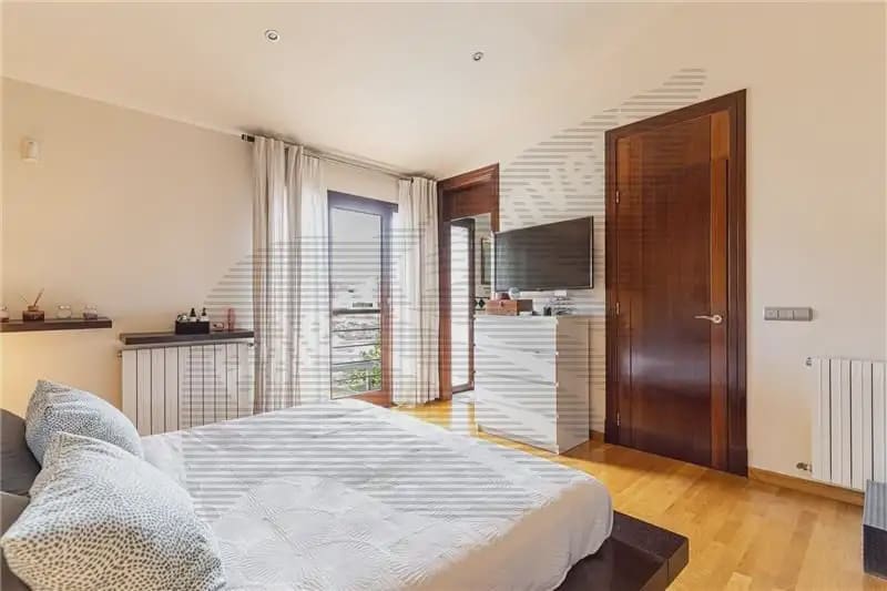Chalet de 4 habitaciones en Palma de Mallorca en venta con garaje - 1.750.000 € (Ref: 9893334)