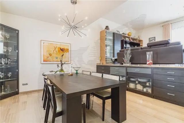 Chalet de 4 habitaciones en Son Armadans, Palma de Mallorca en venta con garaje - 1.750.000 € (Ref: 9893334)