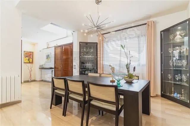 Chalet de 4 habitaciones en Son Armadans, Palma de Mallorca en venta con garaje - 1.750.000 € (Ref: 9893334)