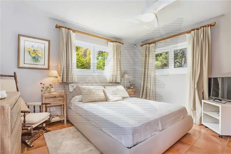 3 slaapkamer Villa te koop in Ses Salines met garage - € 995.000 (Ref: 9893338)