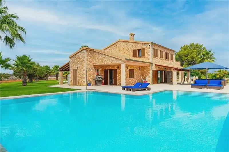 4 camera da letto Villa da affittare in Santa Eugenia con piscina garage - 7.000 € (Rif: 9893339)
