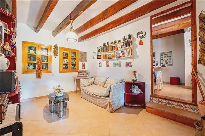 6 quarto Moradia para venda em Palma de Mallorca com garagem - 870 000 € (Ref: 9893341)