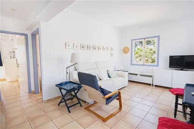 2 bedroom Apartment for rent in Las Maravillas, Palma de Mallorca - € 1,400 (Ref: 9893344)