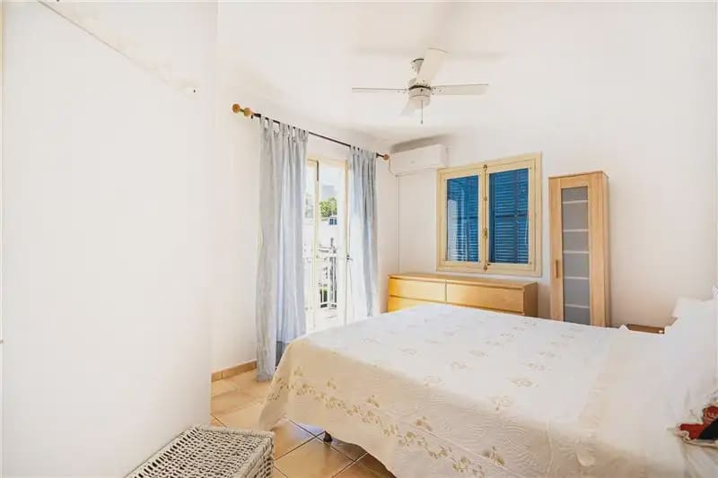 2 bedroom Apartment for rent in Palma de Mallorca - € 1,400 (Ref: 9893344)