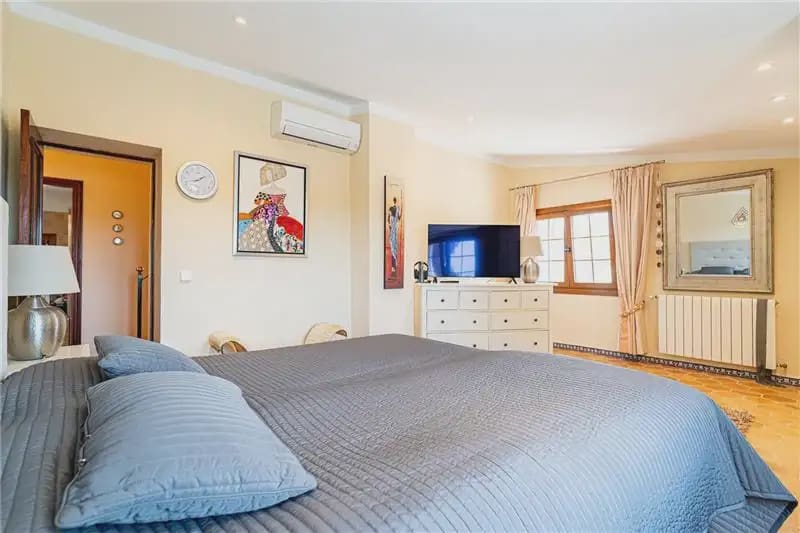 5 soveværelse Finca/Landehus til salg i Palma de Mallorca med swimmingpool garage - € 1.750.000 (Ref: 9893352)