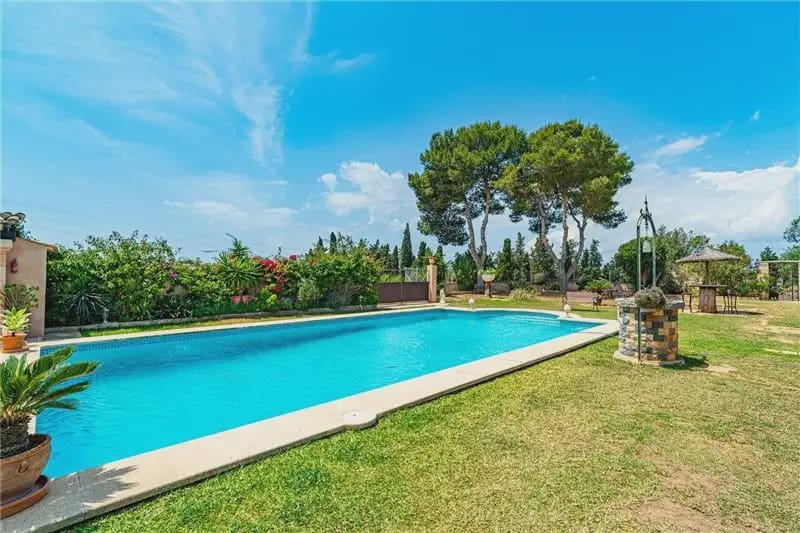 5 soveværelse Finca/Landehus til salg i Palma de Mallorca med swimmingpool garage - € 1.750.000 (Ref: 9893352)