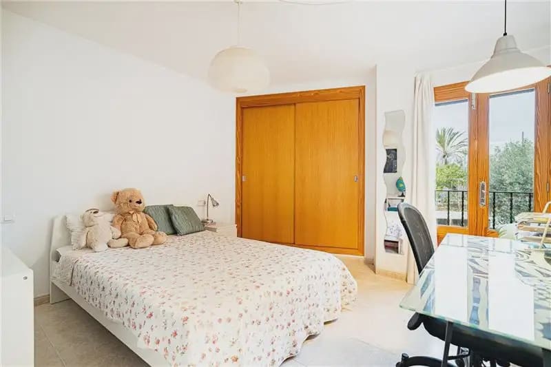 Piso de 3 habitaciones en Campanet en venta con garaje - 585.000 € (Ref: 9893353)