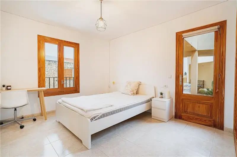 Piso de 3 habitaciones en Campanet en venta con garaje - 585.000 € (Ref: 9893353)