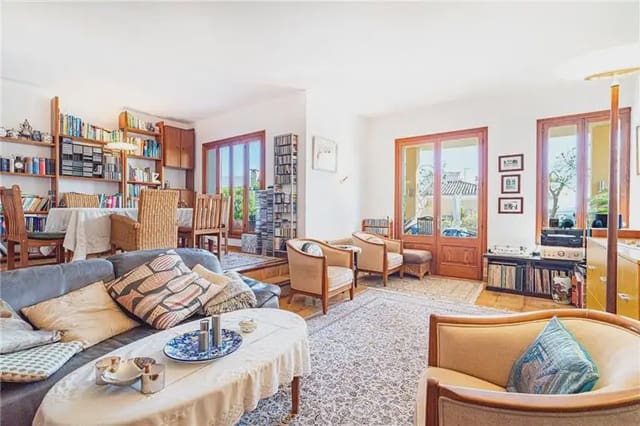 4 soveværelse Villa til salg i Campanet med swimmingpool garage - € 1.200.000 (Ref: 9893354)