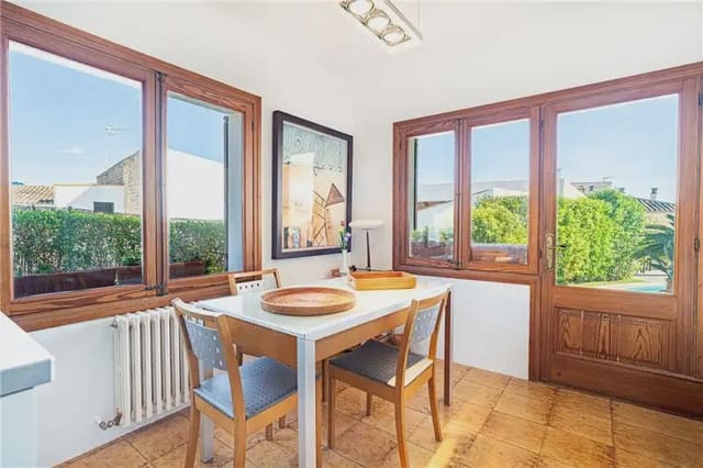 4 soveværelse Villa til salg i Campanet med swimmingpool garage - € 1.200.000 (Ref: 9893354)