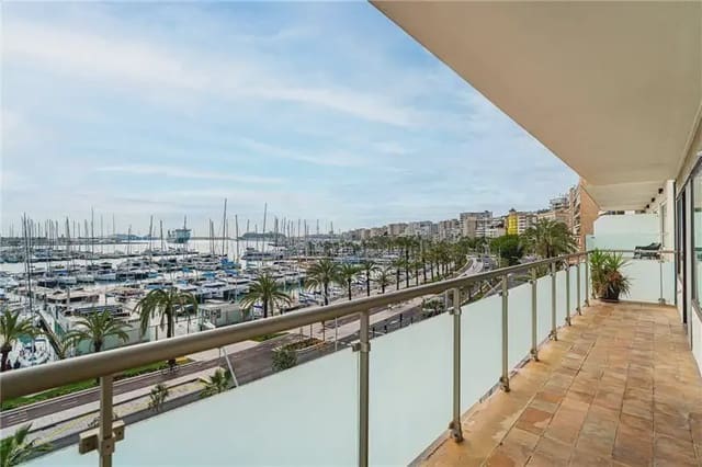 Appartement de 3 chambres à louer à Son Armadans, Palma de Mallorca - 2 800 € (Ref: 9893360)