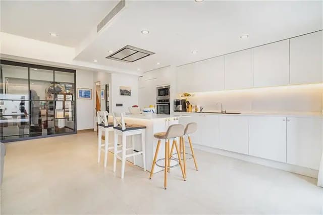 3 soveværelse Lejlighed til salg i Santa Catalina, Palma de Mallorca - € 560.000 (Ref: 9893367)