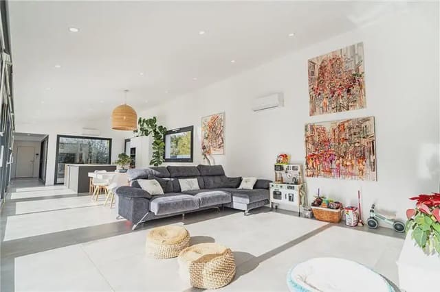 4 sovrum Villa till salu i Bunyola med garage - 3 000 000 € (Ref: 9893368)