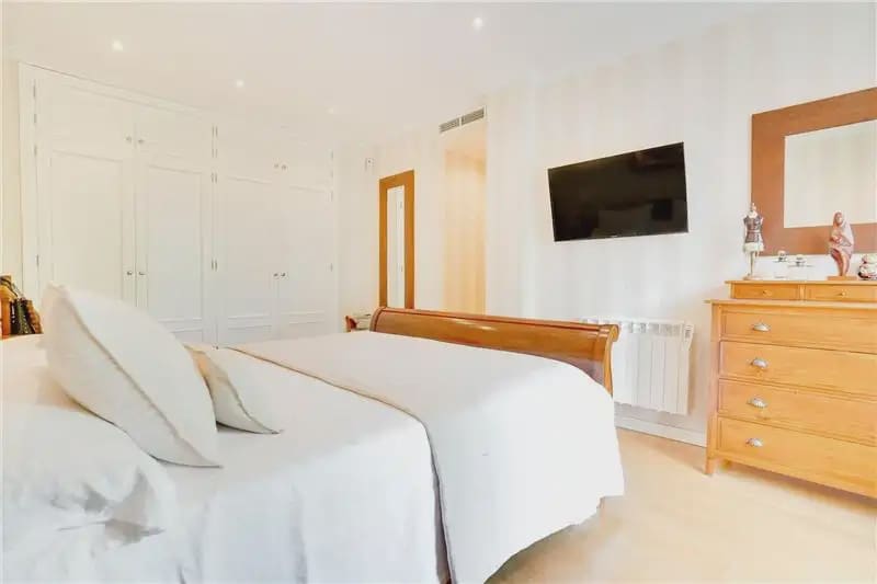 Adosado de 4 habitaciones en Palma de Mallorca en venta con garaje - 1.450.000 € (Ref: 9893370)