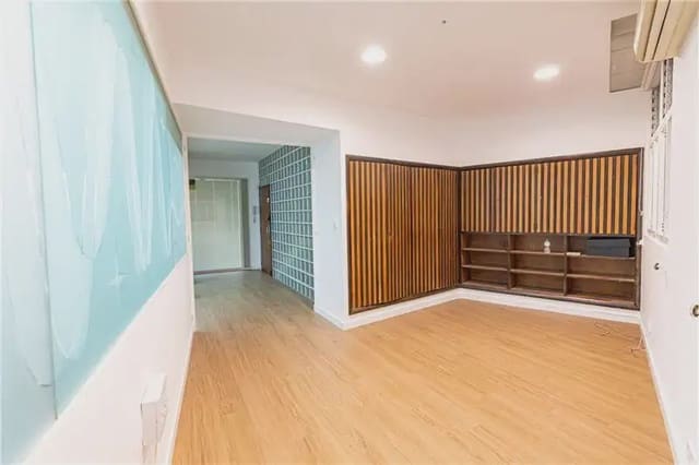 Ufficio in vendita in Sant Nicolau, Palma de Mallorca - 410.000 € (Rif: 9893371)