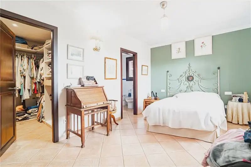 5 bedroom Villa for sale in Palma de Mallorca with pool garage - € 1,456,000 (Ref: 9893377)