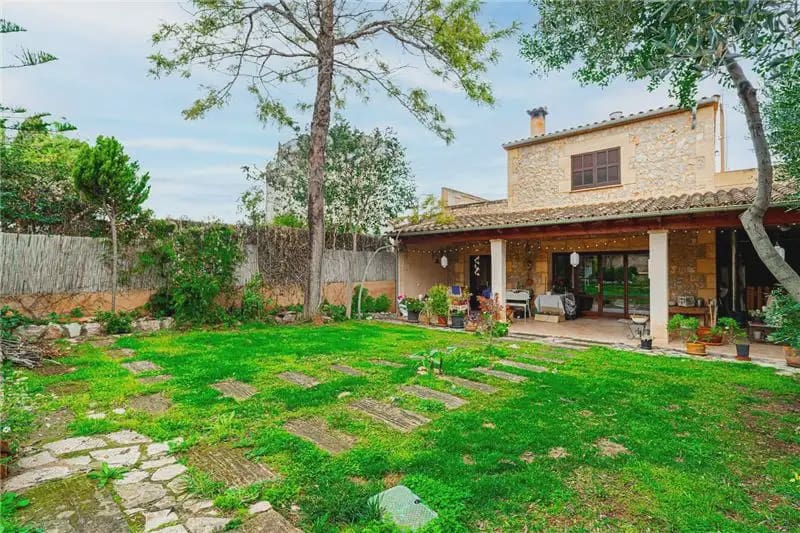 5 bedroom Villa for sale in Palma de Mallorca with pool garage - € 1,456,000 (Ref: 9893377)
