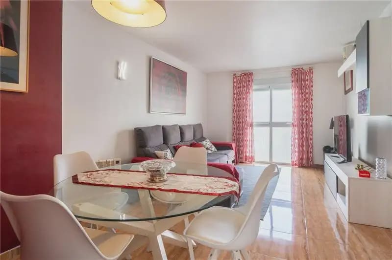 3 bedroom Penthouse for sale in Palma de Mallorca - € 695,000 (Ref: 9893379)