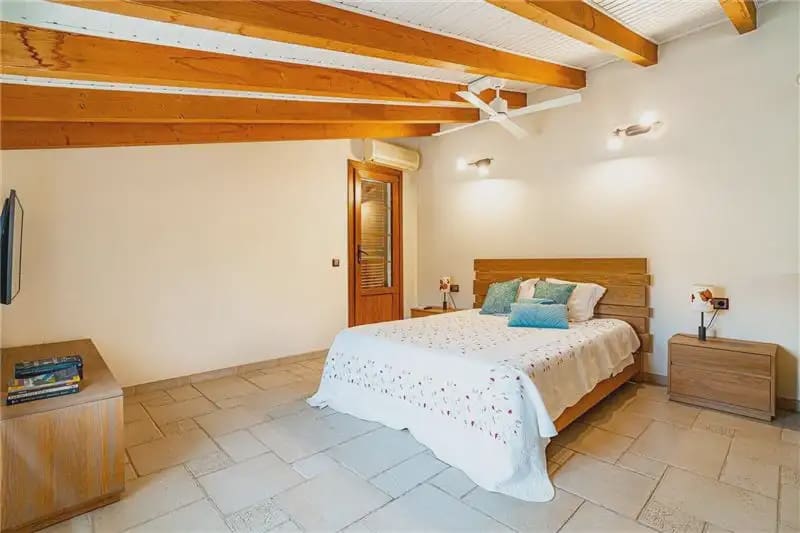 4 sypialnia Finka/Dom wiejski na sprzedaż w Calvia z basenem garażem - 1 995 000 € (Ref: 9893380)