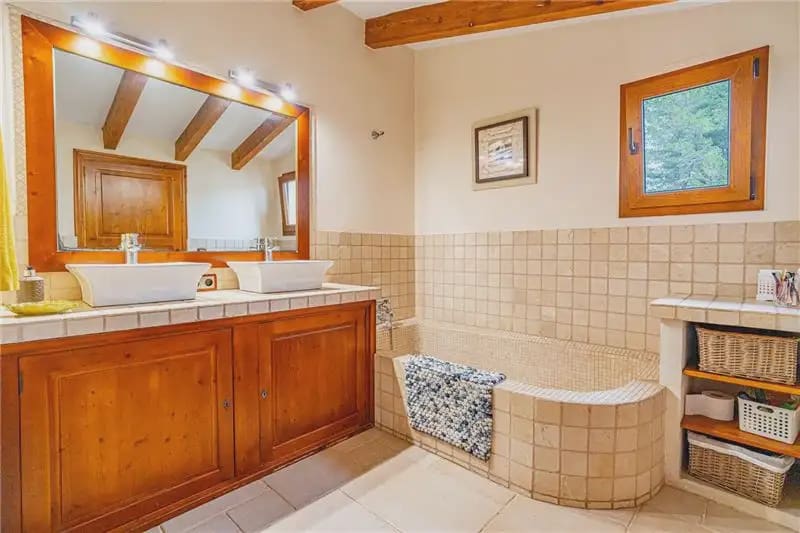 4 sypialnia Finka/Dom wiejski na sprzedaż w Calvia z basenem garażem - 1 995 000 € (Ref: 9893380)