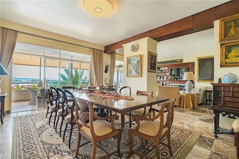 Piso de 5 habitaciones en Palma de Mallorca en venta con garaje - 2.200.000 € (Ref: 9893382)