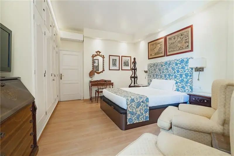 Piso de 5 habitaciones en Palma de Mallorca en venta con garaje - 2.200.000 € (Ref: 9893382)