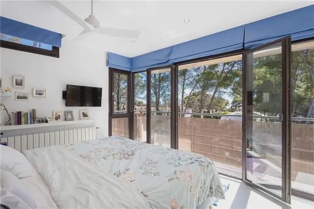4 sypialnia Willa na sprzedaż w Costa de la Calma, Calvià z basenem garażem - 1 795 000 € (Ref: 9893385)
