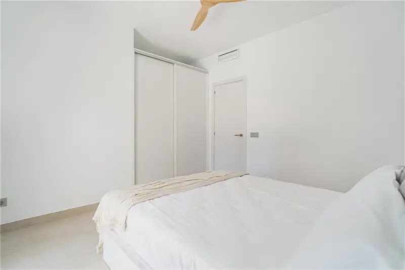 3 soverom Leilighet til salgs i Ses Salines med svømmebasseng garasje - € 850 000 (Ref: 9893388)